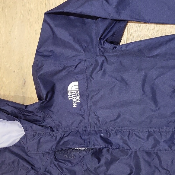 North Face jacket - Picture 2 of 7